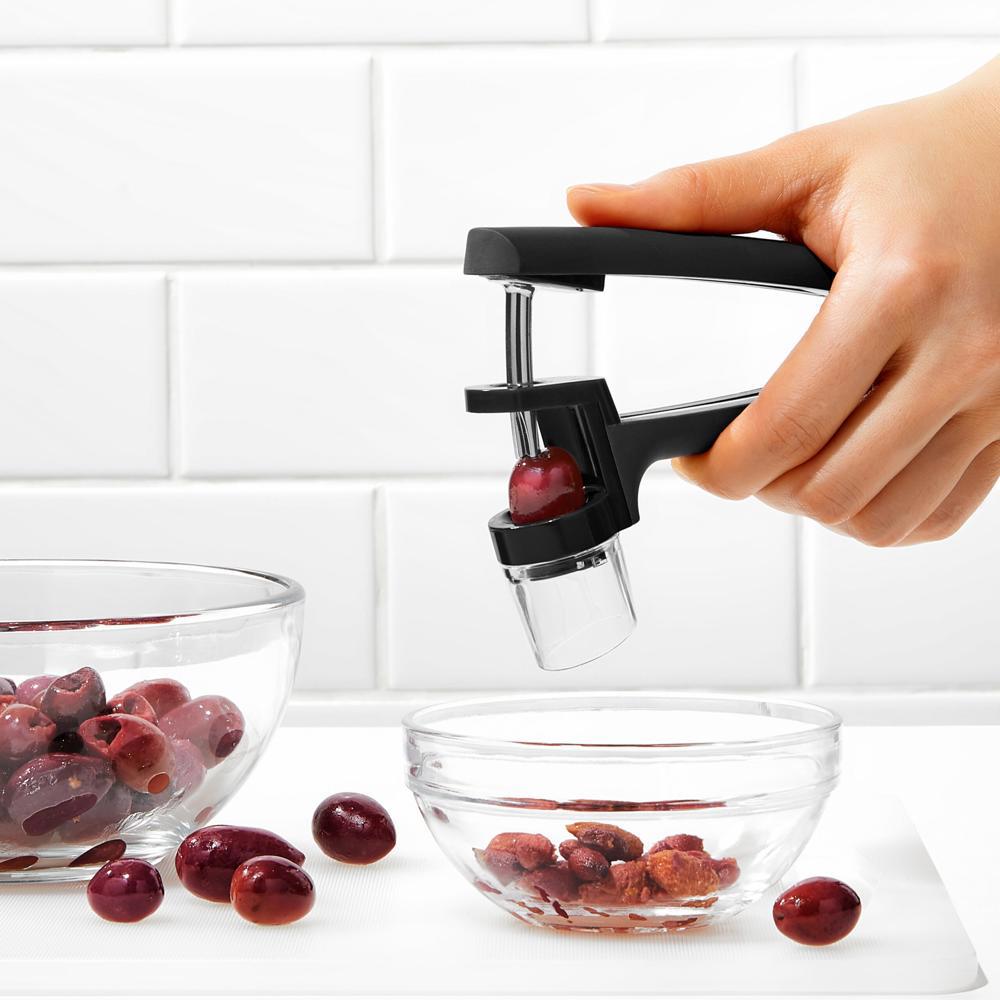 Oxo Goodgrips Cherry & Olive Pitter